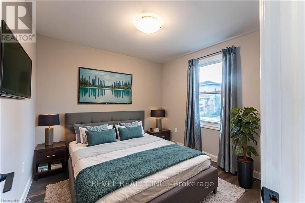 222 Kensington Avenue N, Hamilton, Ontario  L8L 7N7 - Photo 19 - X12564310