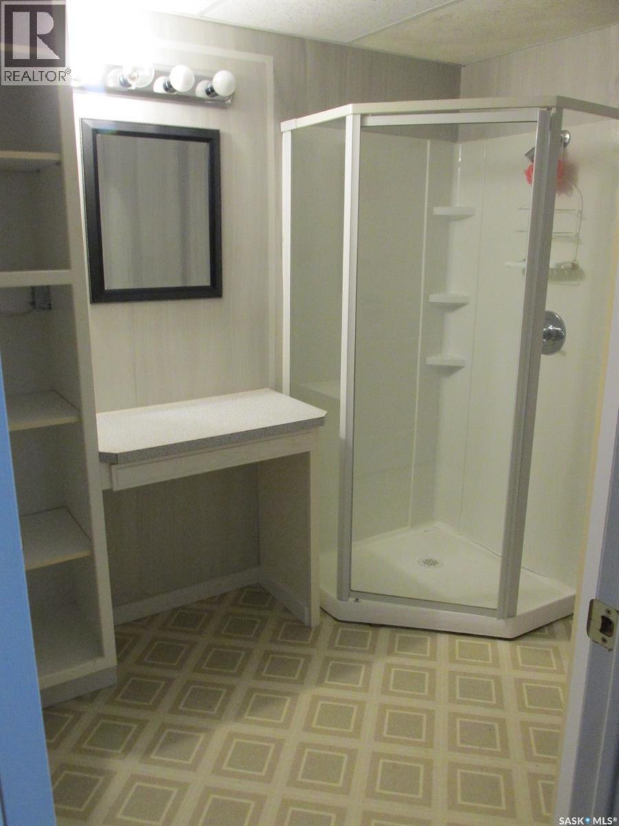 613 9th Avenue W, Nipawin, Saskatchewan  S0E 1E0 - Photo 40 - SK020489