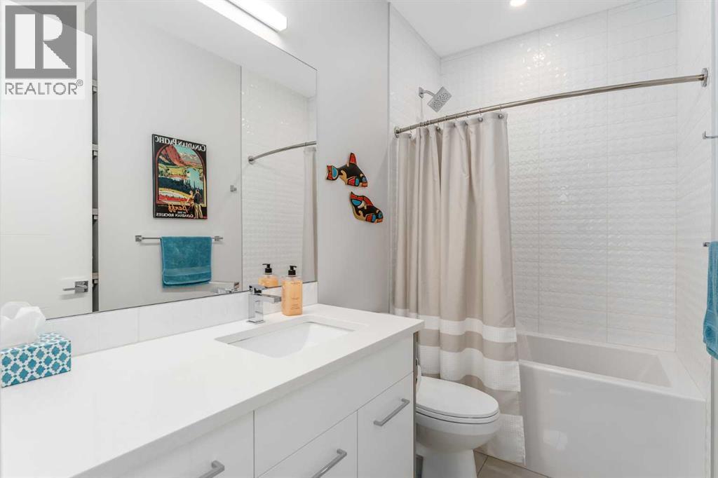 2432 32 Street Sw, Calgary, Alberta  T3E 2R7 - Photo 35 - A2270210