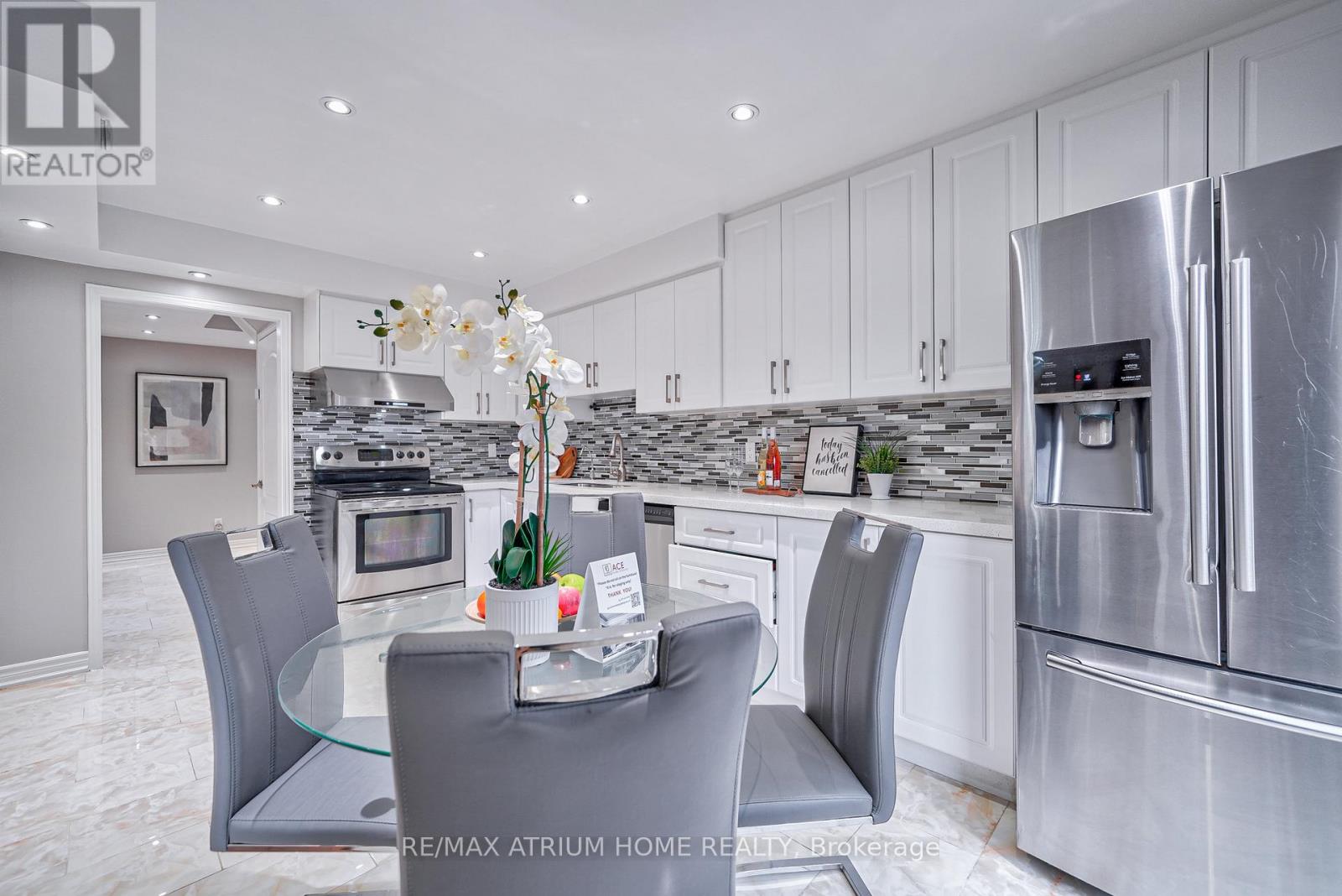 10 Olivewood Drive, Markham, Ontario  L3S 3E3 - Photo 18 - N12513958