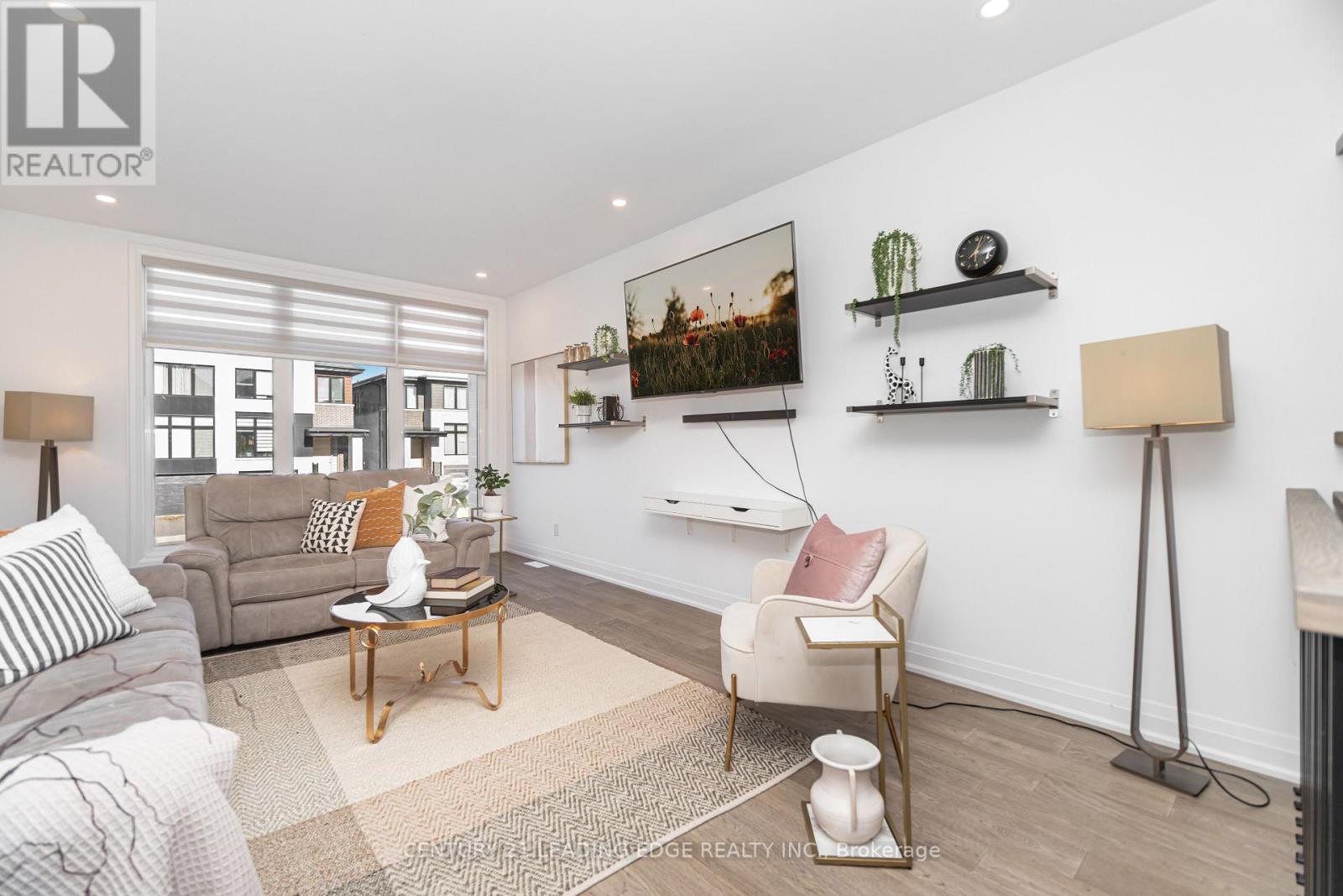 15 Direzze Court, Richmond Hill, Ontario  L4C 5T8 - Photo 32 - N12563844