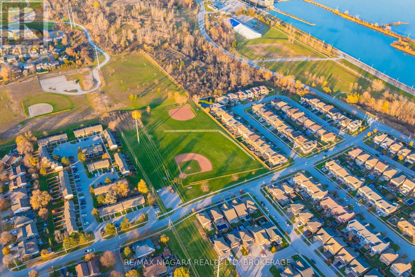 5 Rene Lane, St. Catharines, Ontario  L2P 3L3 - Photo 43 - X12564432