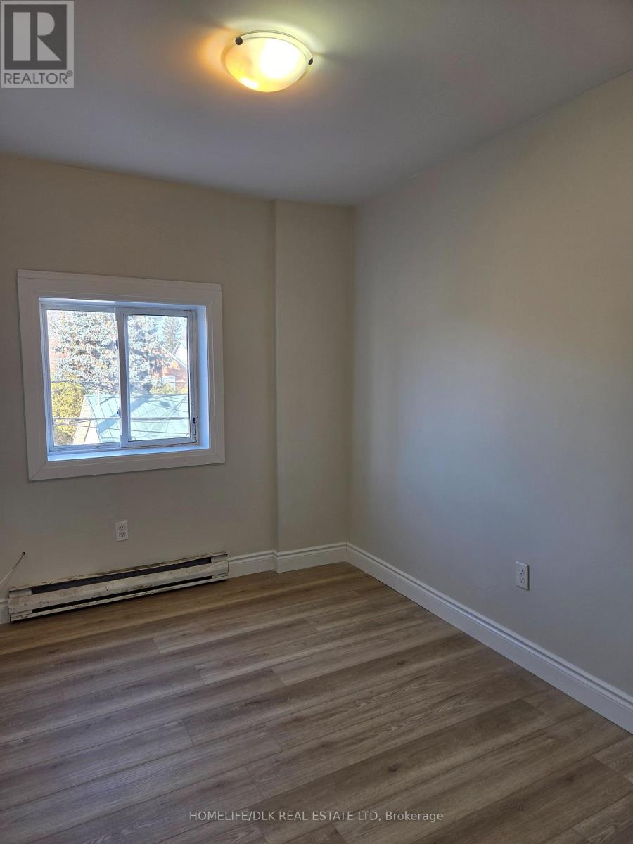 6 - 180 King Street E, Gananoque, Ontario  K7G 1G2 - Photo 9 - X12564394