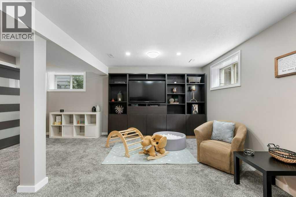 55 Macewan Drive Nw, Calgary, Alberta  T3K 2G2 - Photo 24 - A2250476