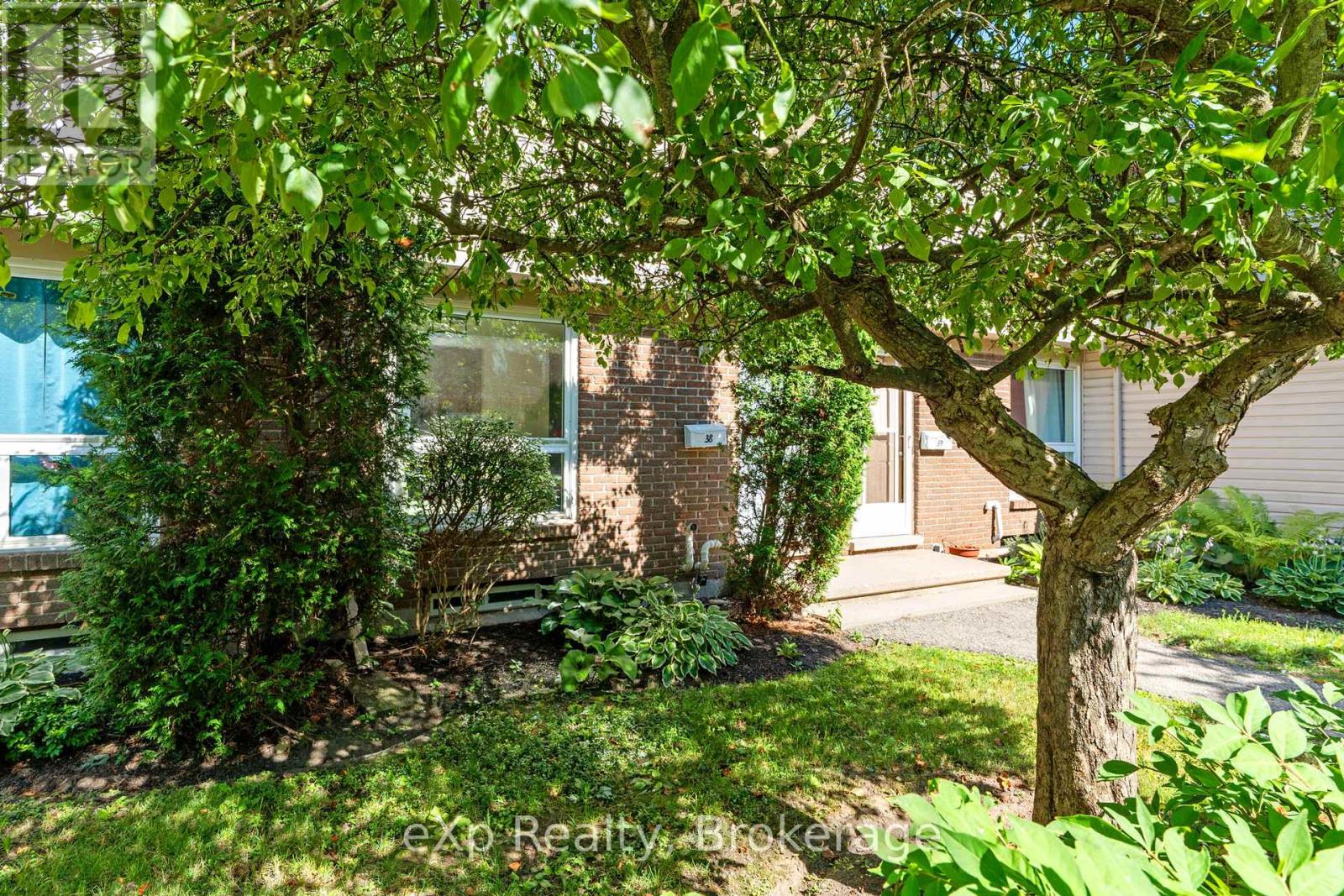 38 - 88 Avonwood Drive, Stratford, Ontario  N4Z 1B3 - Photo 3 - X12564478