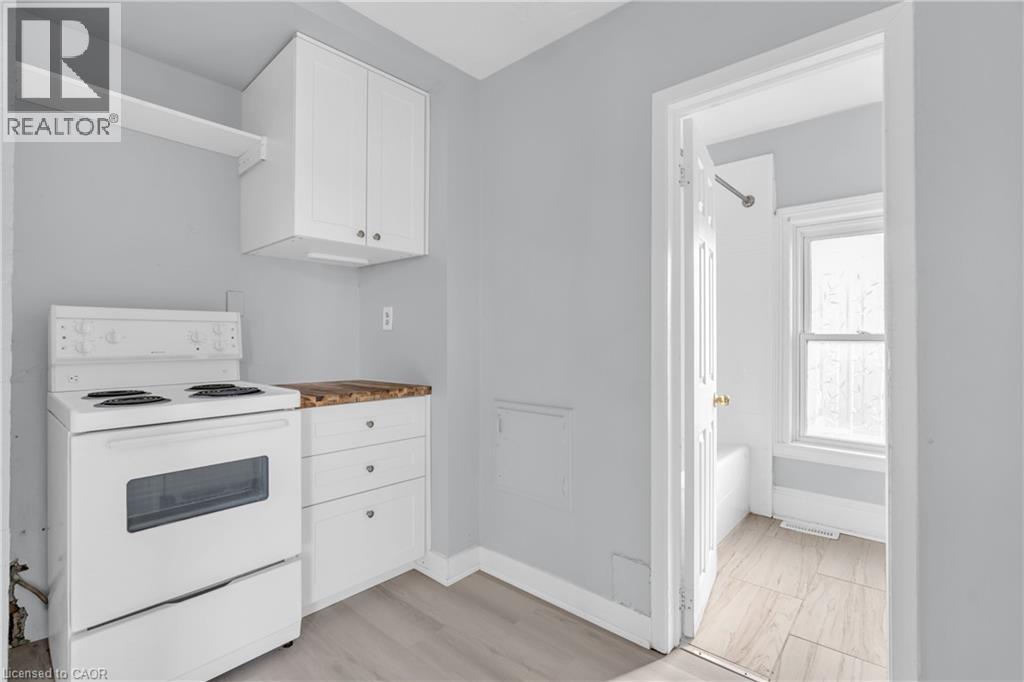 57 Beverly Street Unit# 201, Cambridge, Ontario  N1R 3Z6 - Photo 4 - 40789449