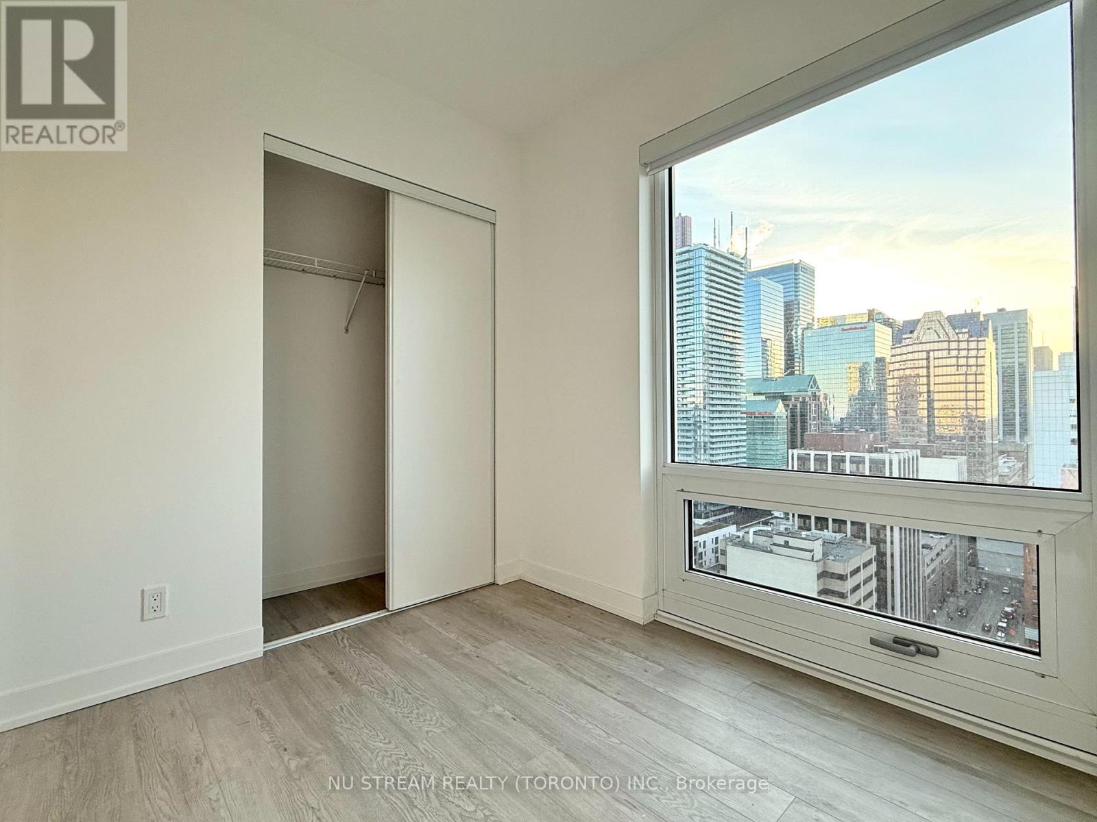 2210 - 88 Queen Street E, Toronto, Ontario  M5C 0B6 - Photo 10 - C12564410