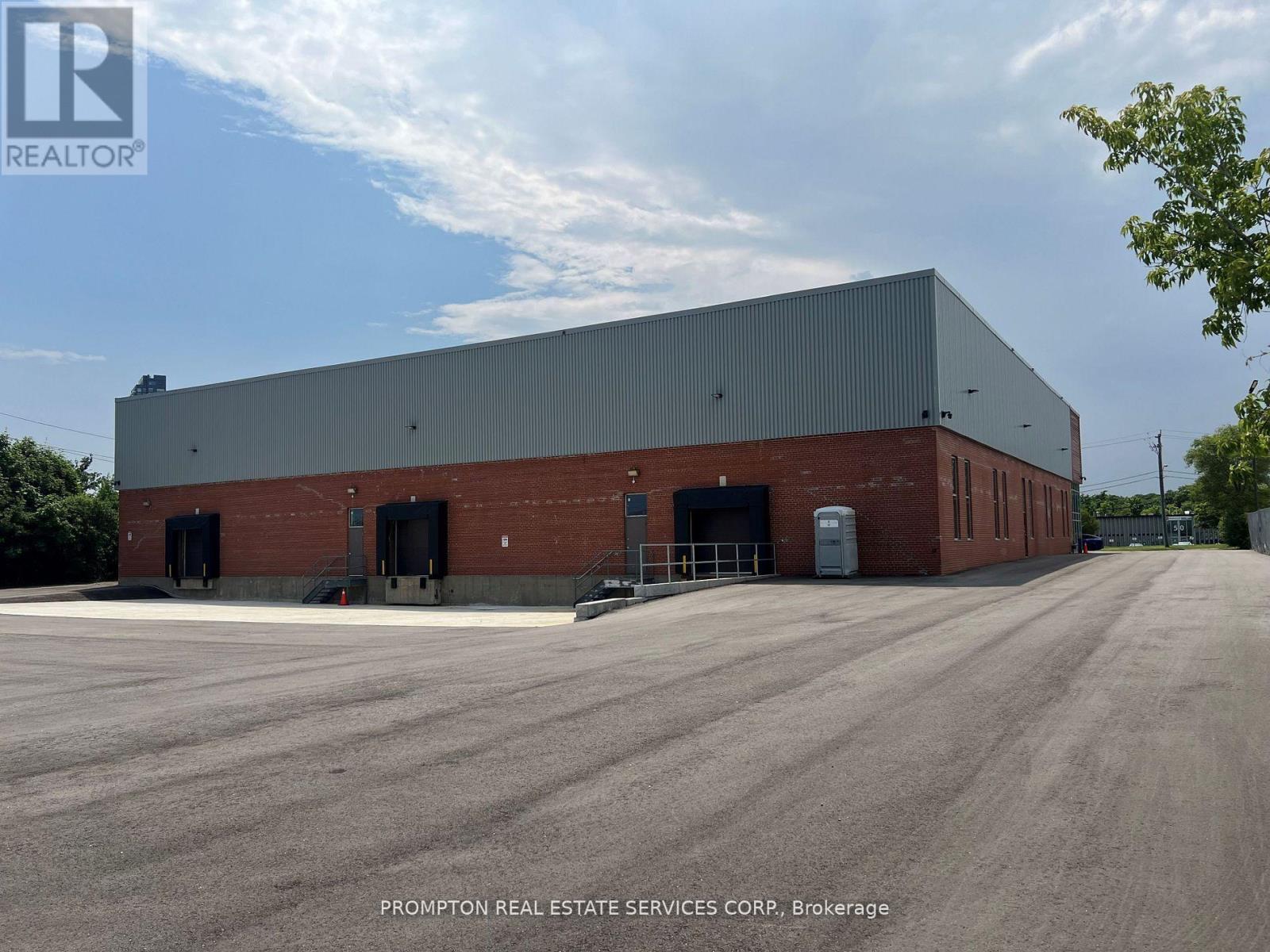 Unit 2 - 35 Prince Andrew Place, Toronto, Ontario  M3C 2H2 - Photo 12 - C12564422