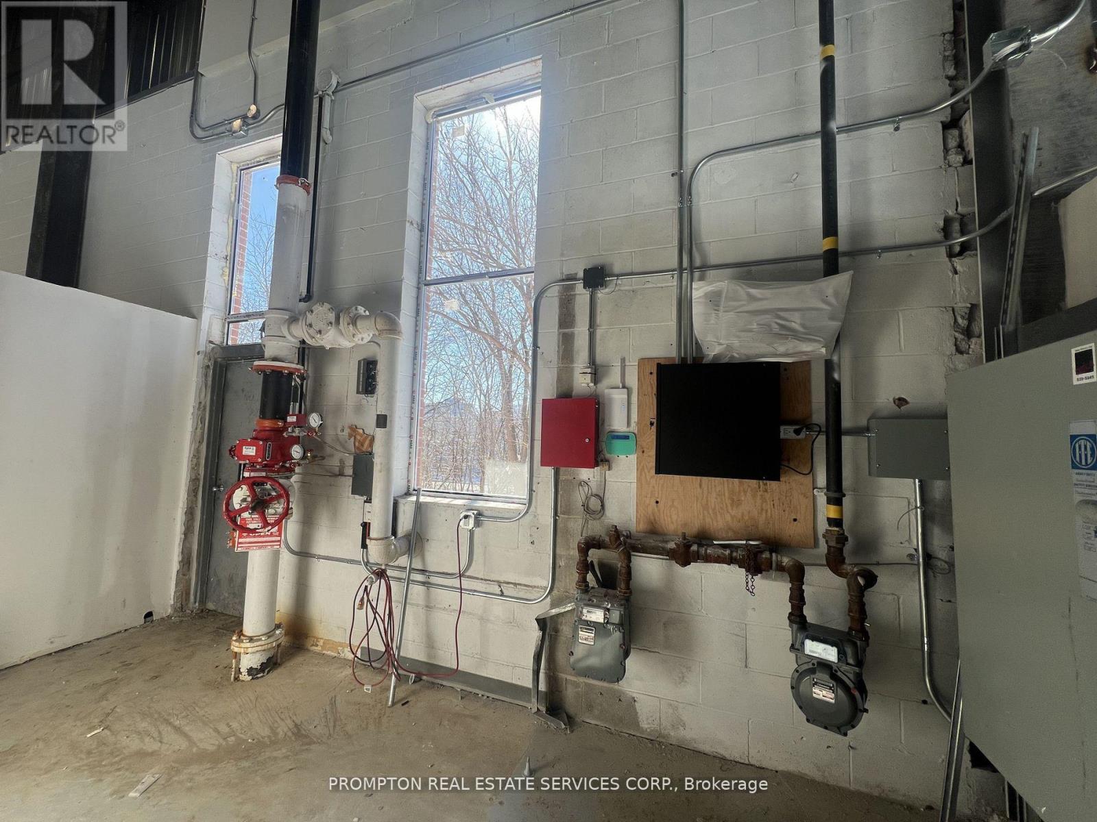 Unit 2 & 3 - 35 Prince Andrew Place, Toronto, Ontario  M3C 2H2 - Photo 8 - C12564464