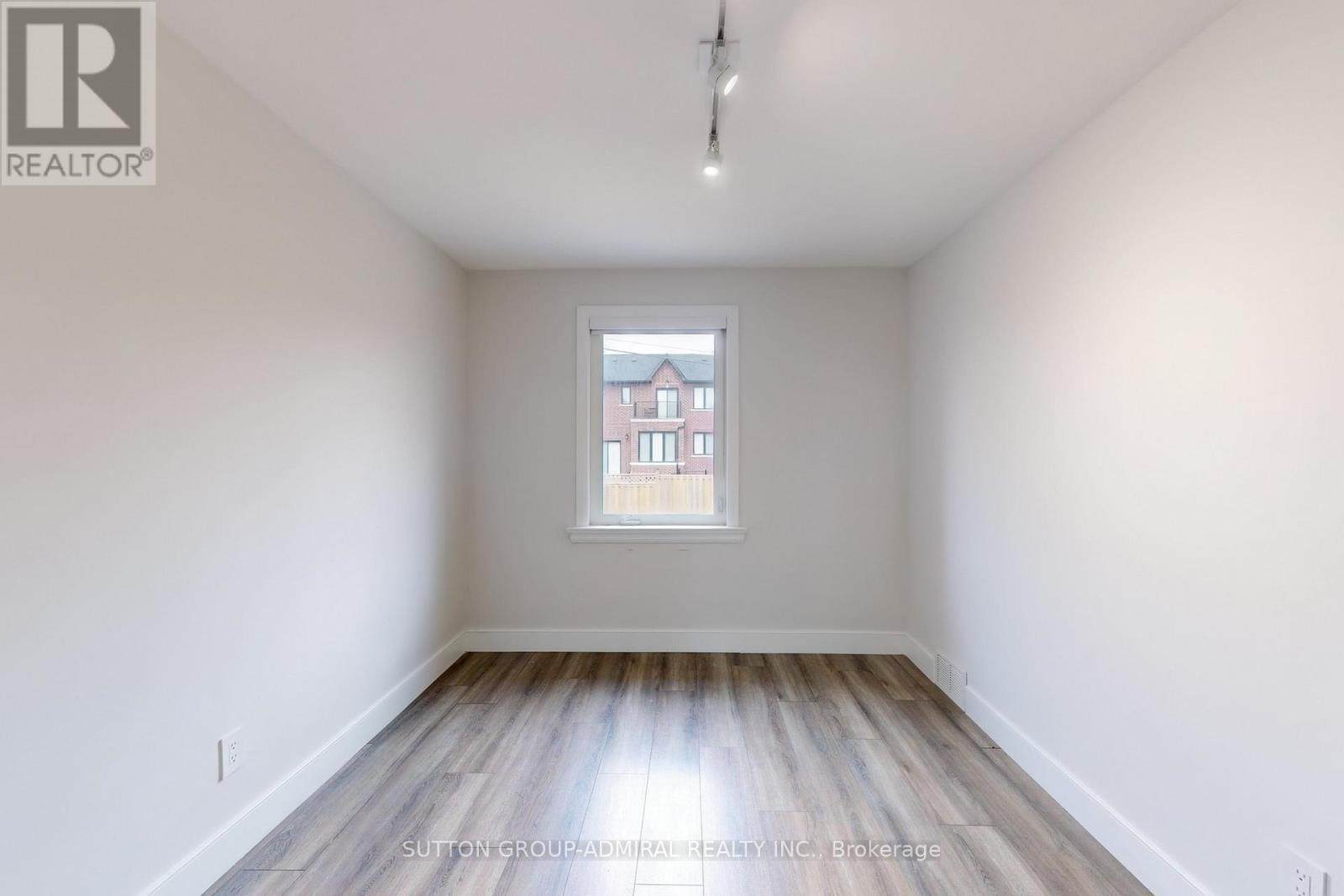 76 Ridgevale Drive, Toronto, Ontario  M6A 1L1 - Photo 24 - C12564480