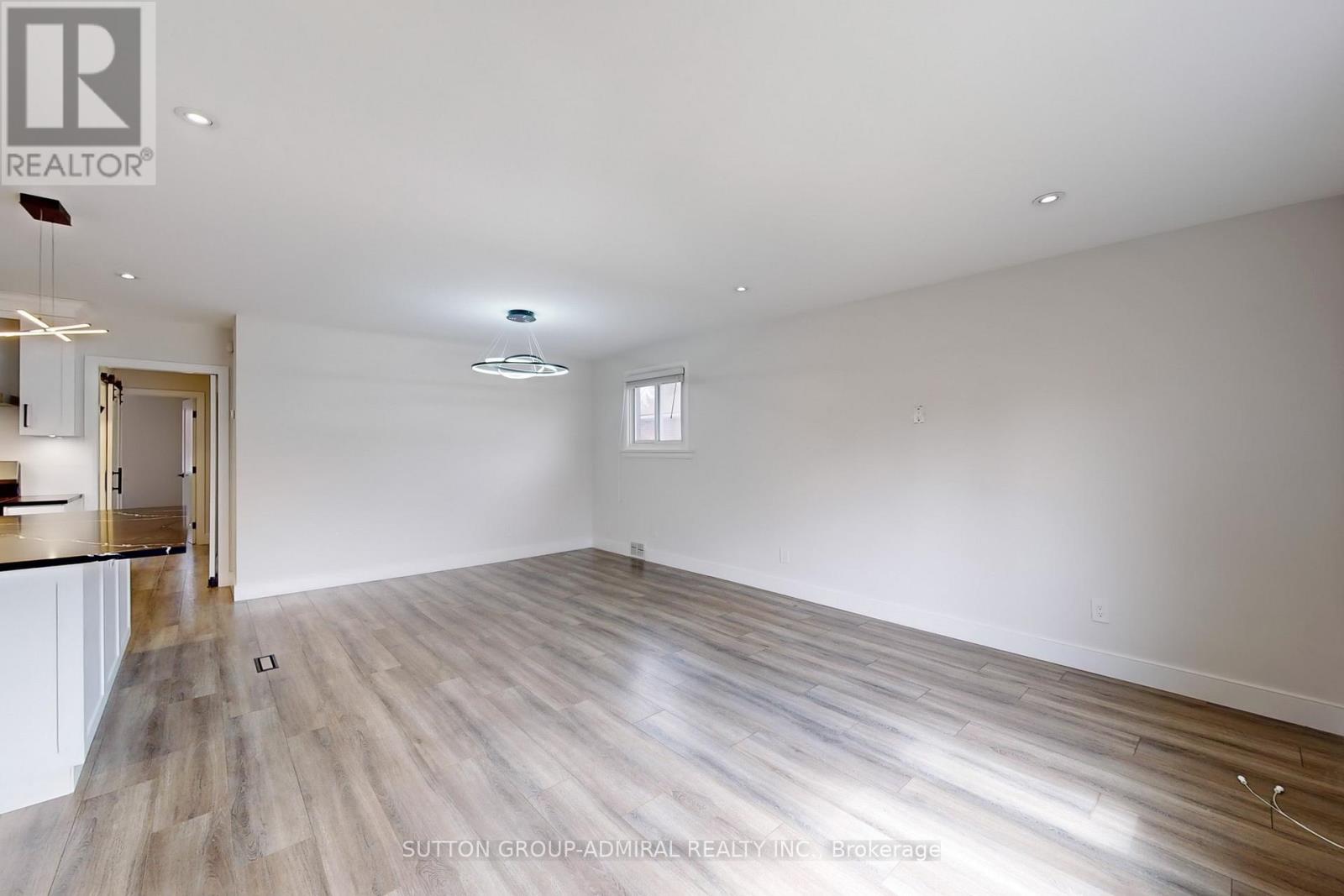 76 Ridgevale Drive, Toronto, Ontario  M6A 1L1 - Photo 8 - C12564480