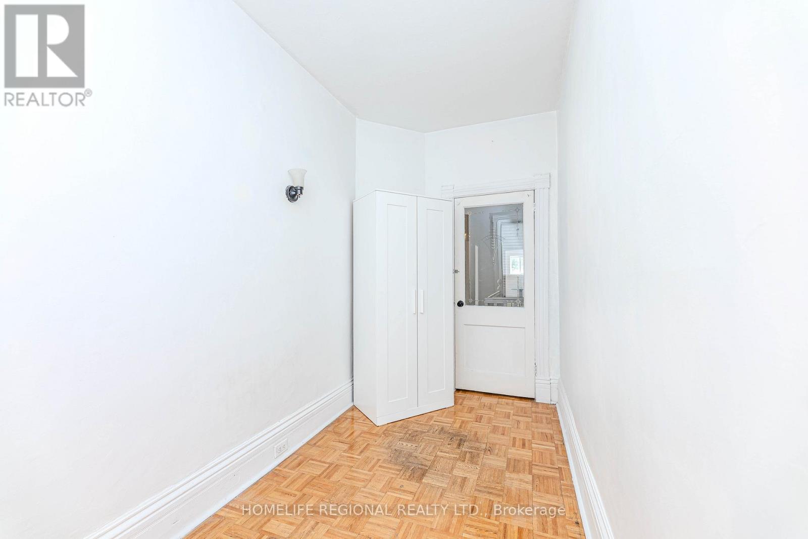 2nd Floor - 1573 Dundas Street W, Toronto, Ontario  M6K 1T9 - Photo 11 - C12564510