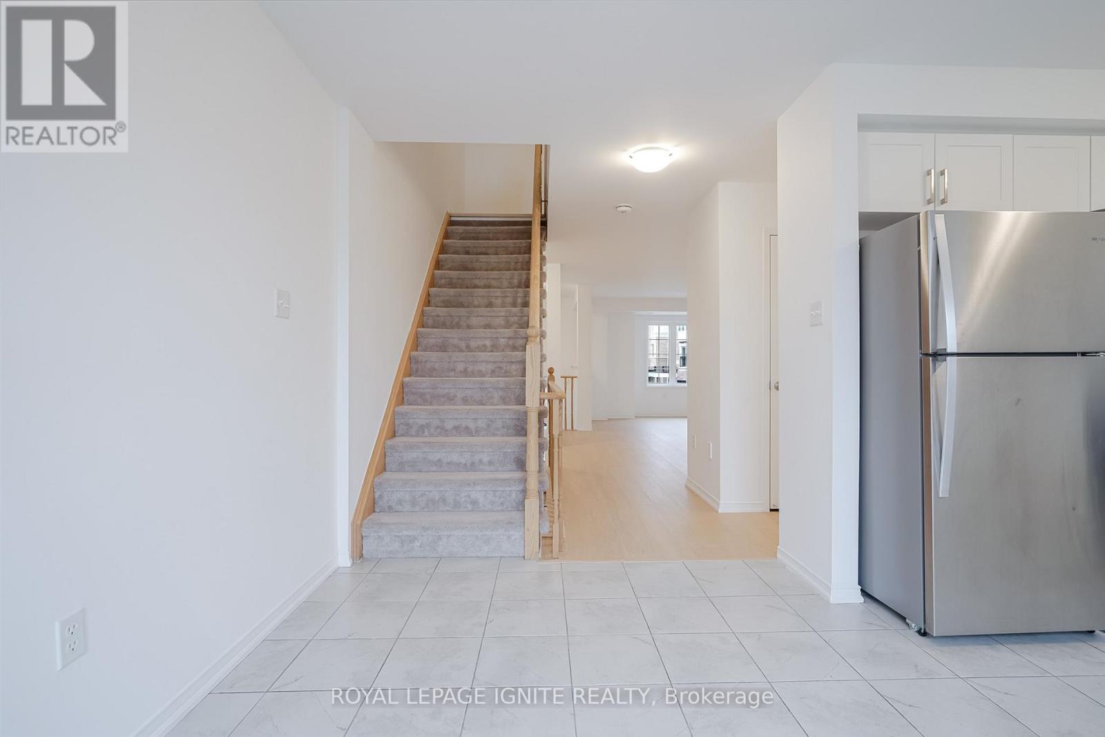 2655 Deputy Minister Path, Oshawa, Ontario  L1L 0M7 - Photo 13 - E12564366