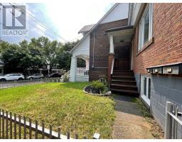 MAIN FL - 102 MERRILL AVENUE E, Toronto, Ontario