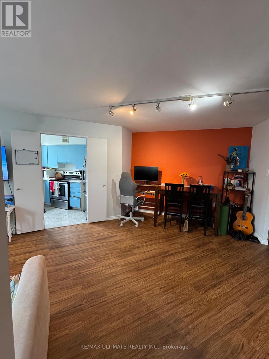 212 - 25 Maitland Street, Toronto, Ontario  M4Y 2W1 - Photo 4 - C12563692