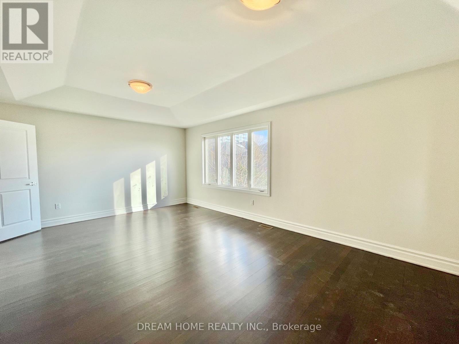 25a Oak Avenue, Richmond Hill, Ontario  L4C 6R5 - Photo 11 - N12564370