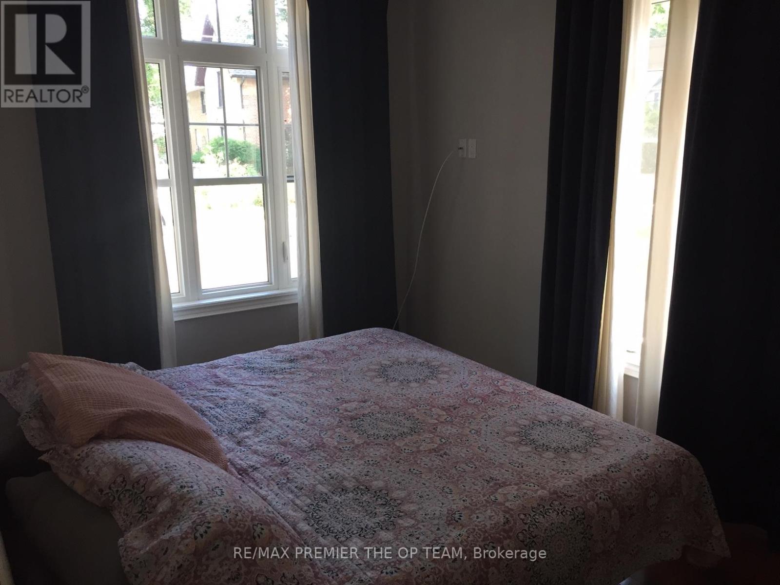 1 - 10 Church Street W, Richmond Hill, Ontario  L4C 3E7 - Photo 5 - N12564492