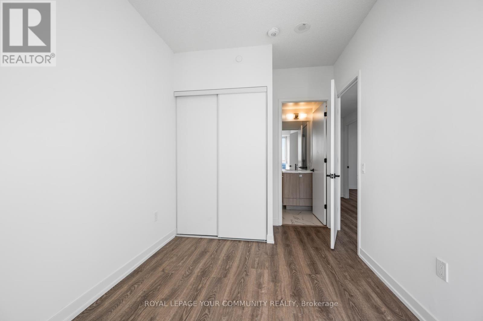 2009 - 8 Interchange Way, Vaughan, Ontario  L4K 0R2 - Photo 19 - N12564524