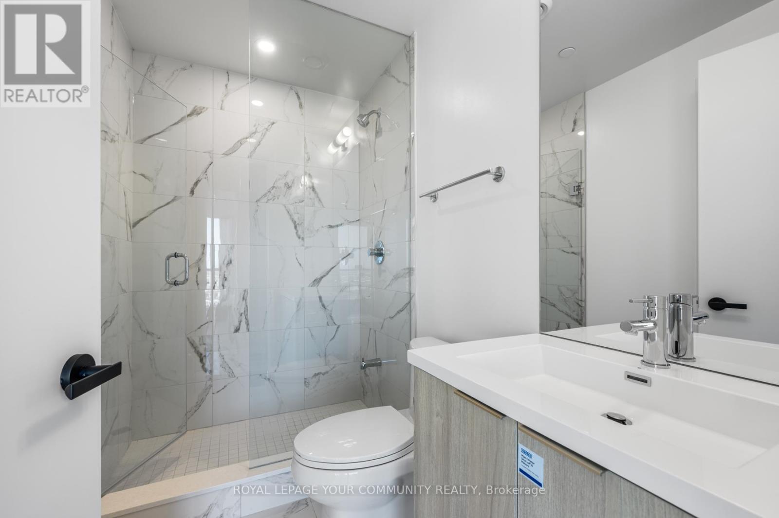 2009 - 8 Interchange Way, Vaughan, Ontario  L4K 0R2 - Photo 20 - N12564524