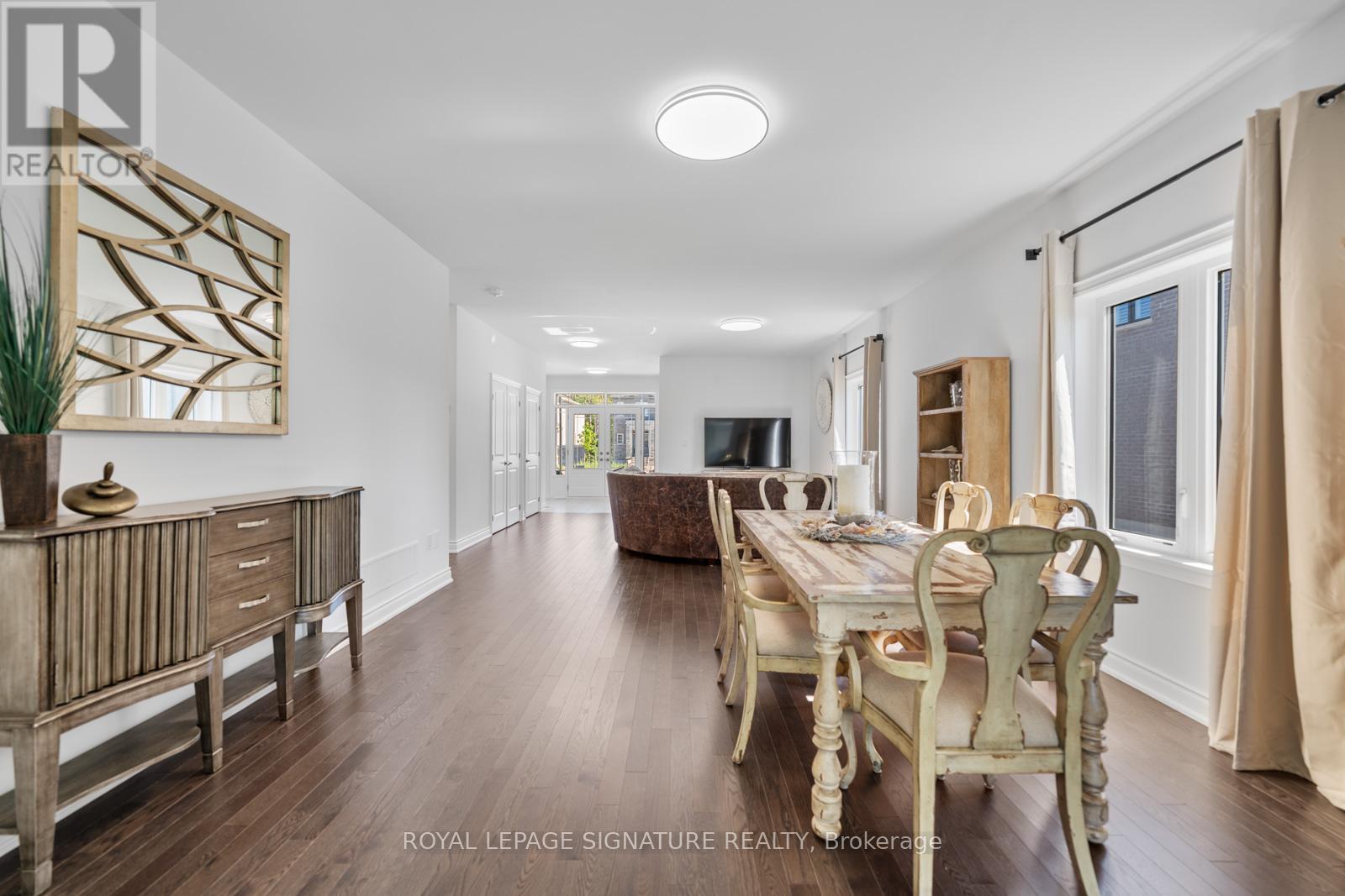 8 Misty Ridge Road, Wasaga Beach, Ontario  L9Z 0R8 - Photo 14 - S12564438