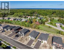 8 MISTY RIDGE ROAD, Wasaga Beach, Ontario