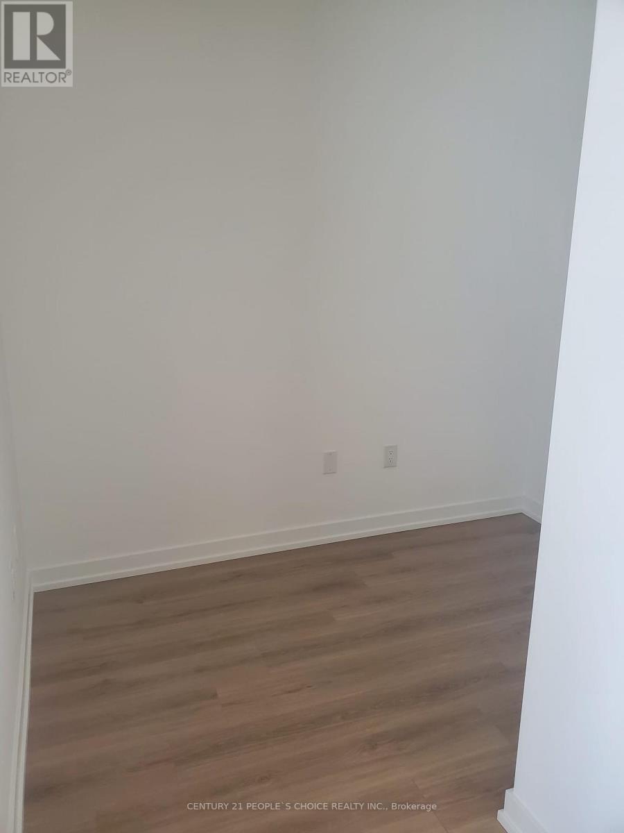 10 Lagerfeld Drive, Brampton, Ontario  L7A 5L3 - Photo 11 - W12564400