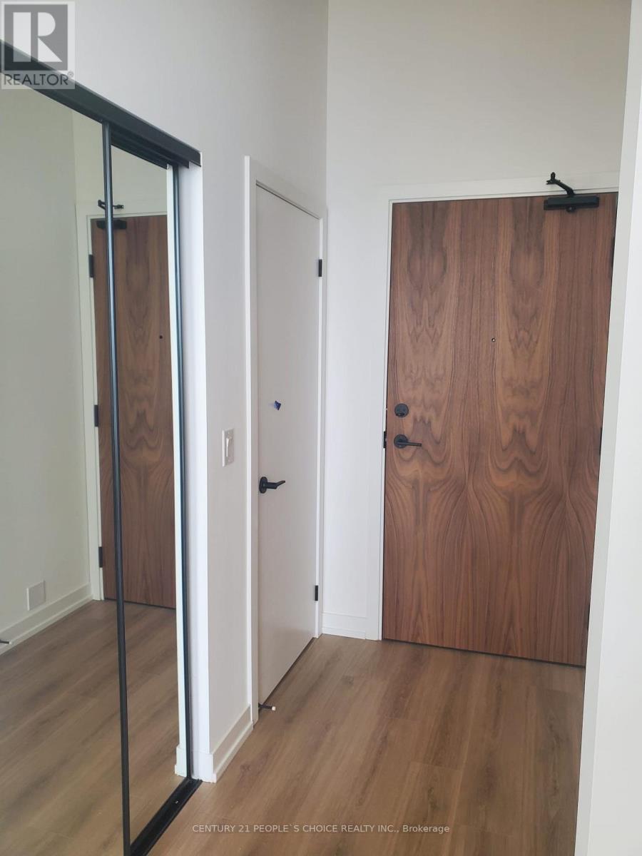 10 Lagerfeld Drive, Brampton, Ontario  L7A 5L3 - Photo 2 - W12564400