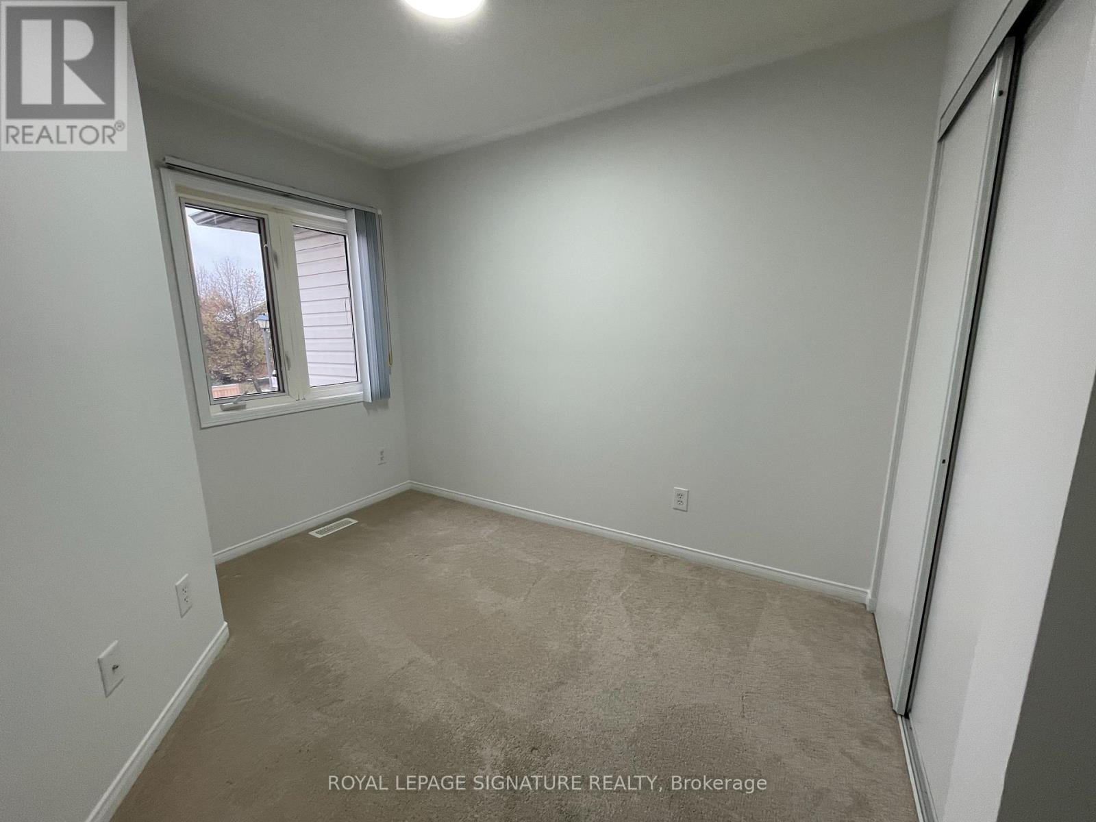 28 - 689 Four Winds Way, Mississauga, Ontario  L5R 4C5 - Photo 9 - W12564402