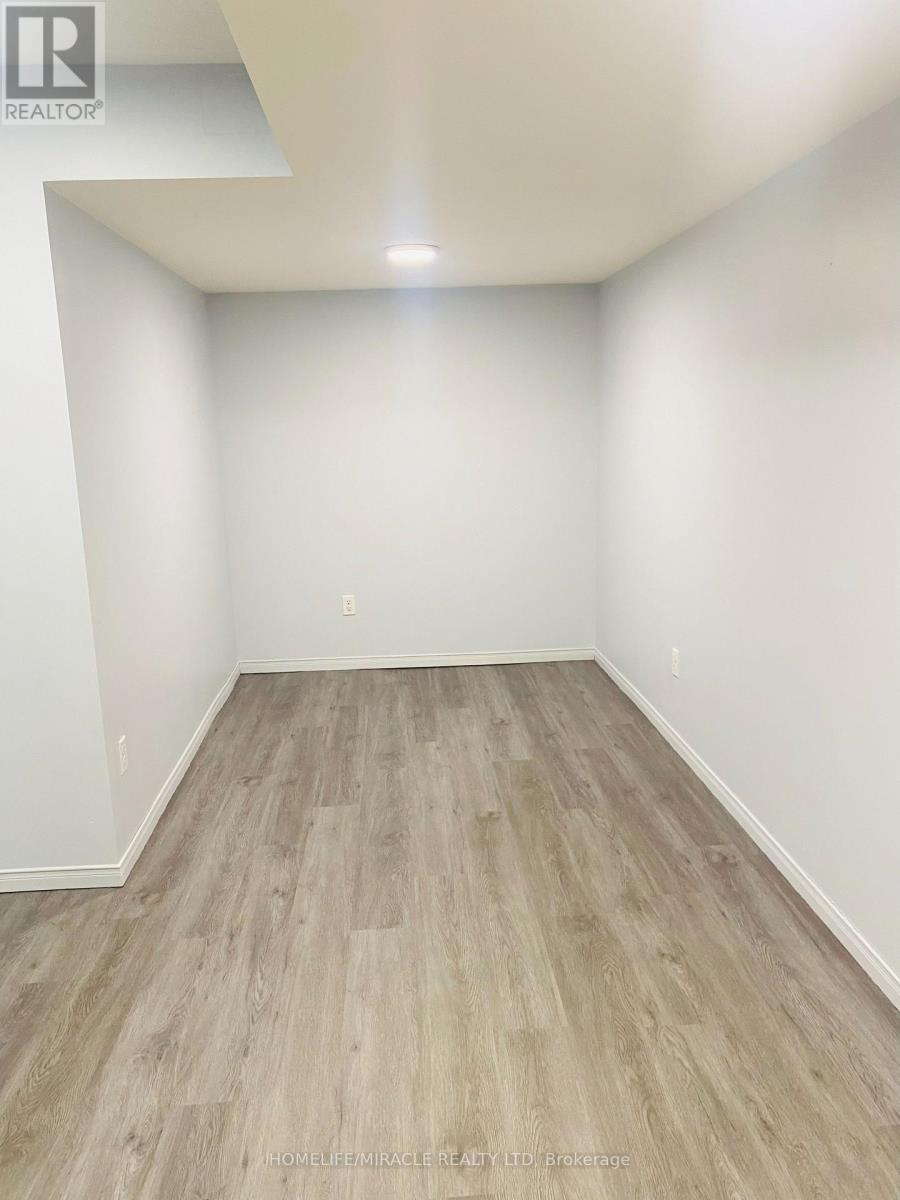 Bsmt - 13 Lillian Crescent, Brampton, Ontario  L6R 3P9 - Photo 6 - W12564412