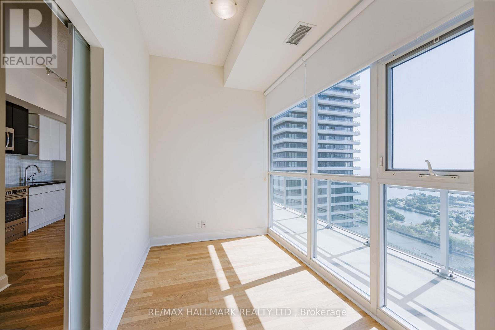 3701 - 33 Shore Breeze Drive, Toronto, Ontario  M8V 0G1 - Photo 4 - W12564436