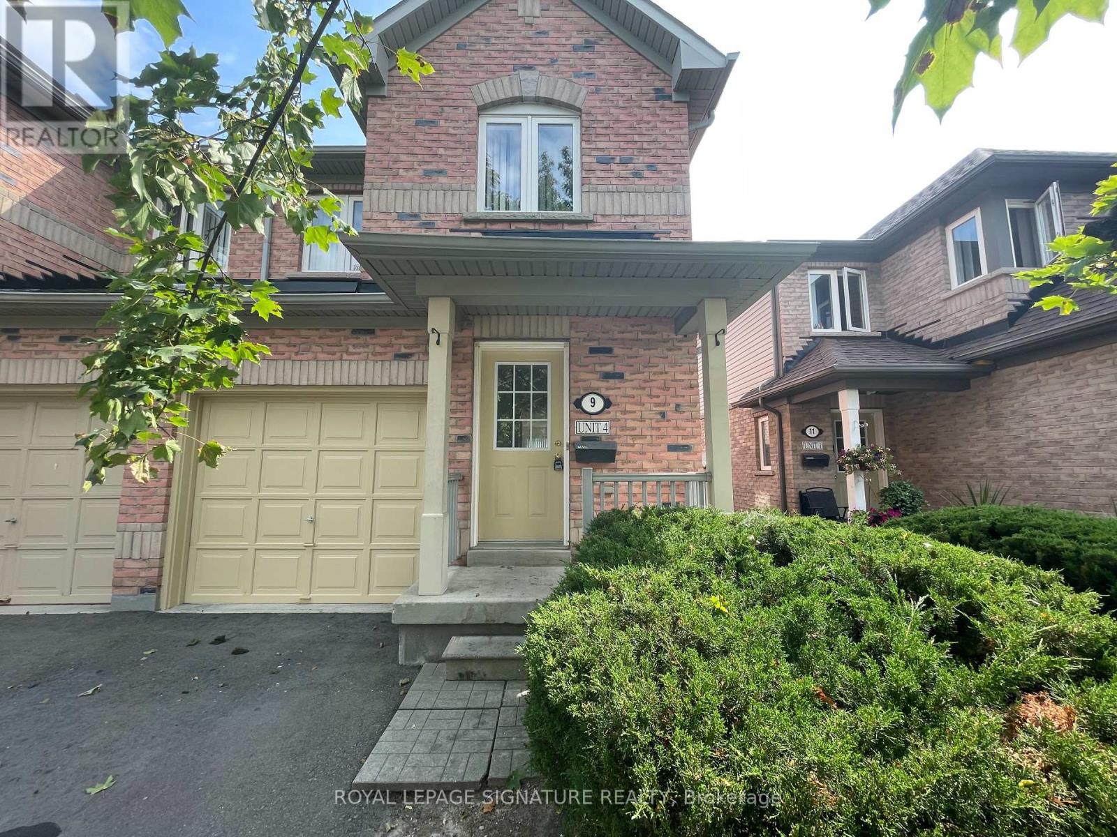 4 - 9 FAIRGLEN AVENUE, Brampton, Ontario