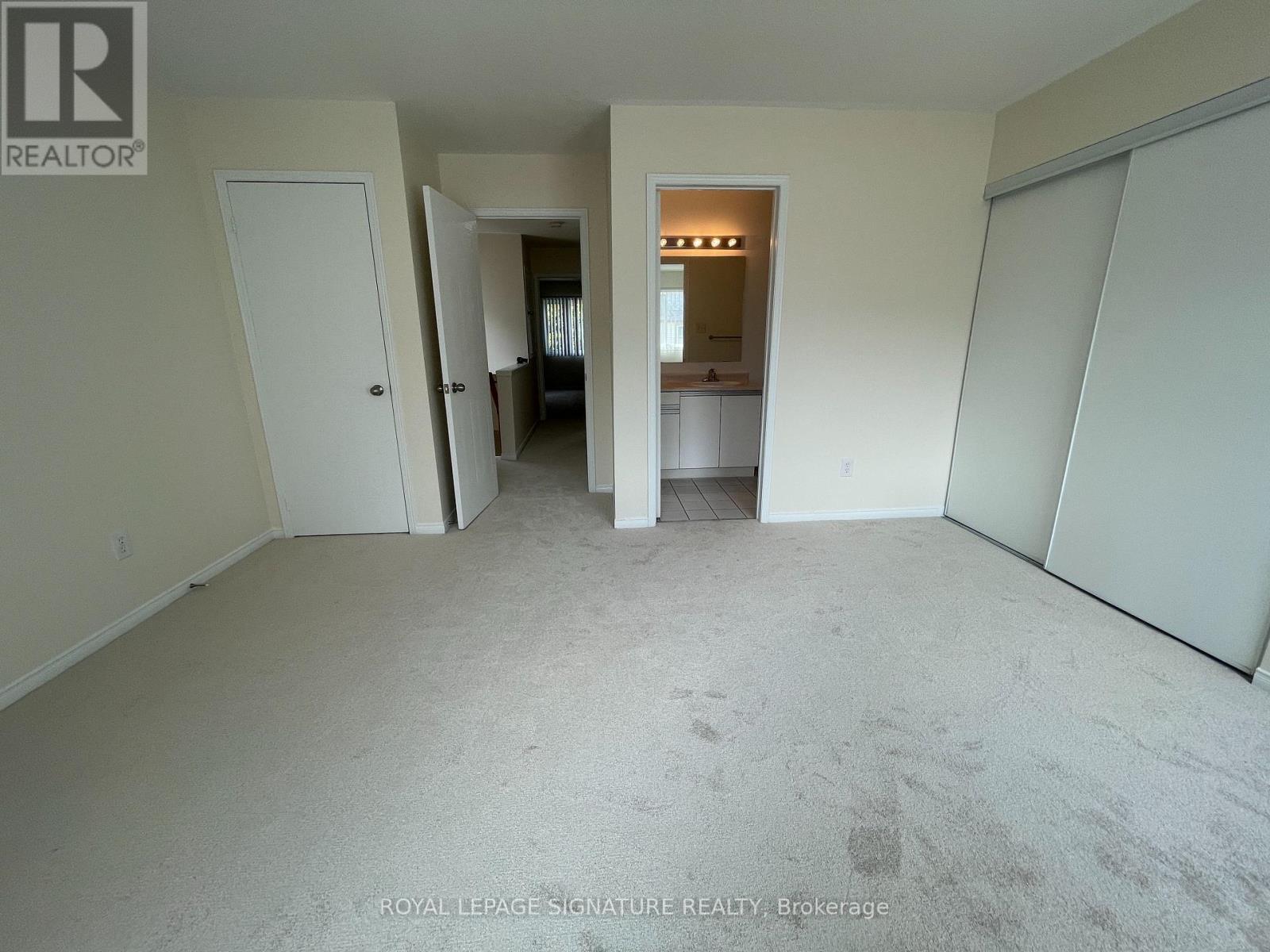 4 - 9 Fairglen Avenue, Brampton, Ontario  L6X 5E8 - Photo 8 - W12564446