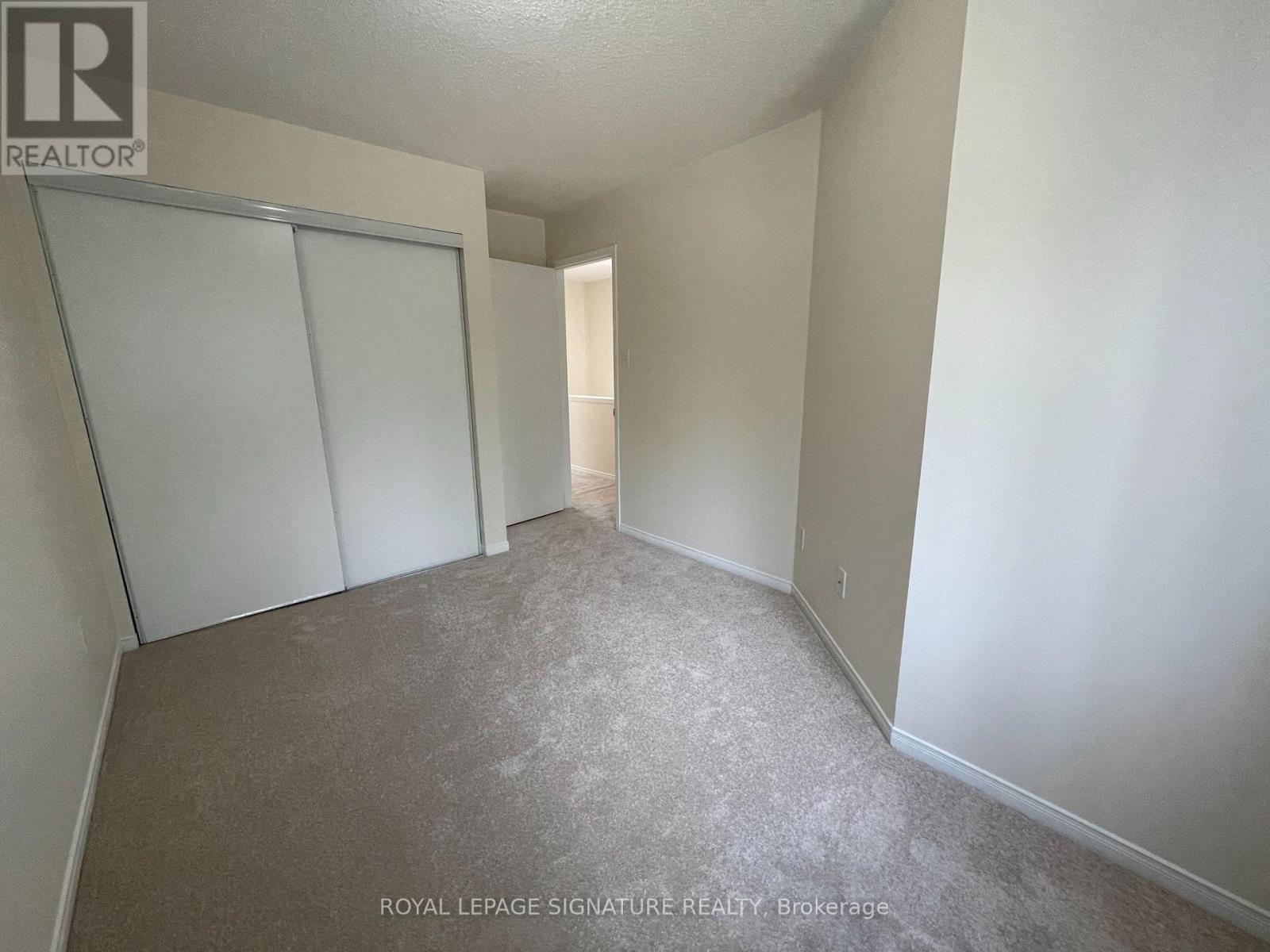 4 - 9 Fairglen Avenue, Brampton, Ontario  L6X 5E8 - Photo 9 - W12564446