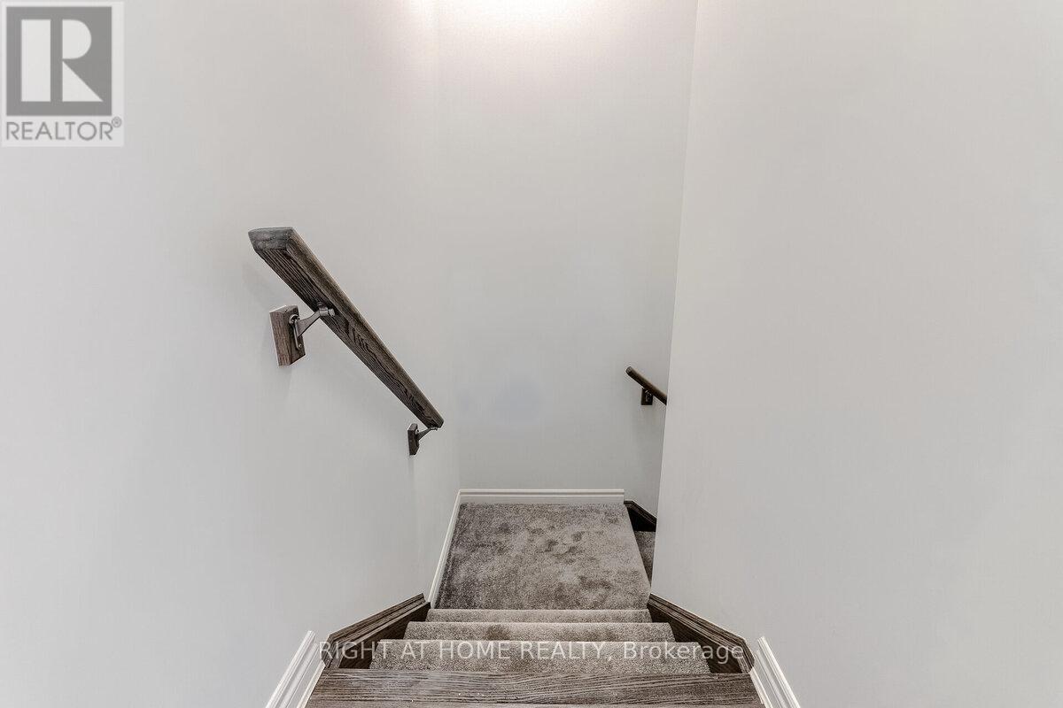 578 Bellflower Court, Milton, Ontario  L9E 1W4 - Photo 22 - W12564490