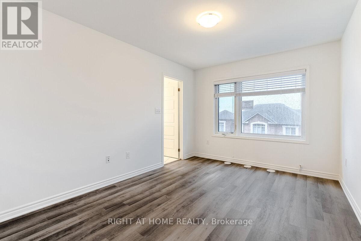 578 Bellflower Court, Milton, Ontario  L9E 1W4 - Photo 25 - W12564490