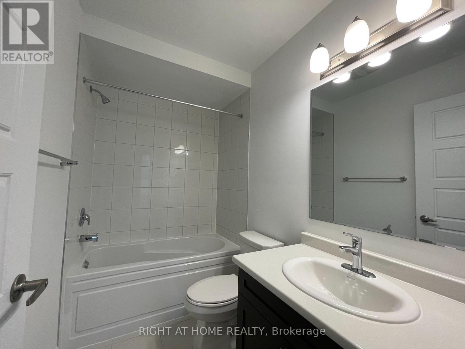 1575 Moira Crescent, Milton, Ontario  L9E 1Y1 - Photo 24 - W12564506