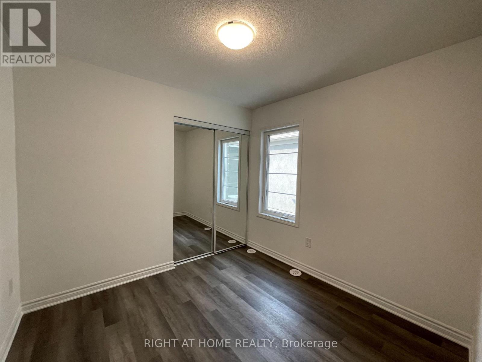 1575 Moira Crescent, Milton, Ontario  L9E 1Y1 - Photo 25 - W12564506