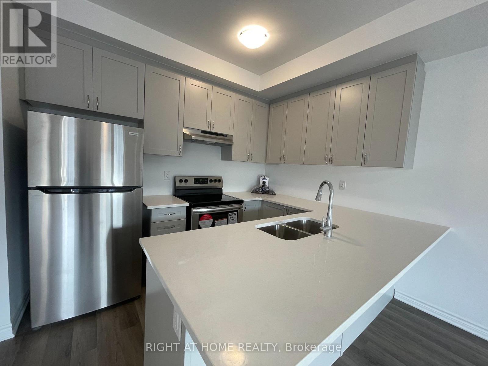 1575 Moira Crescent, Milton, Ontario  L9E 1Y1 - Photo 5 - W12564506