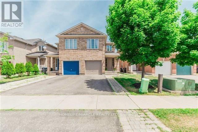 30 LONESTAR CRESCENT, Brampton, Ontario