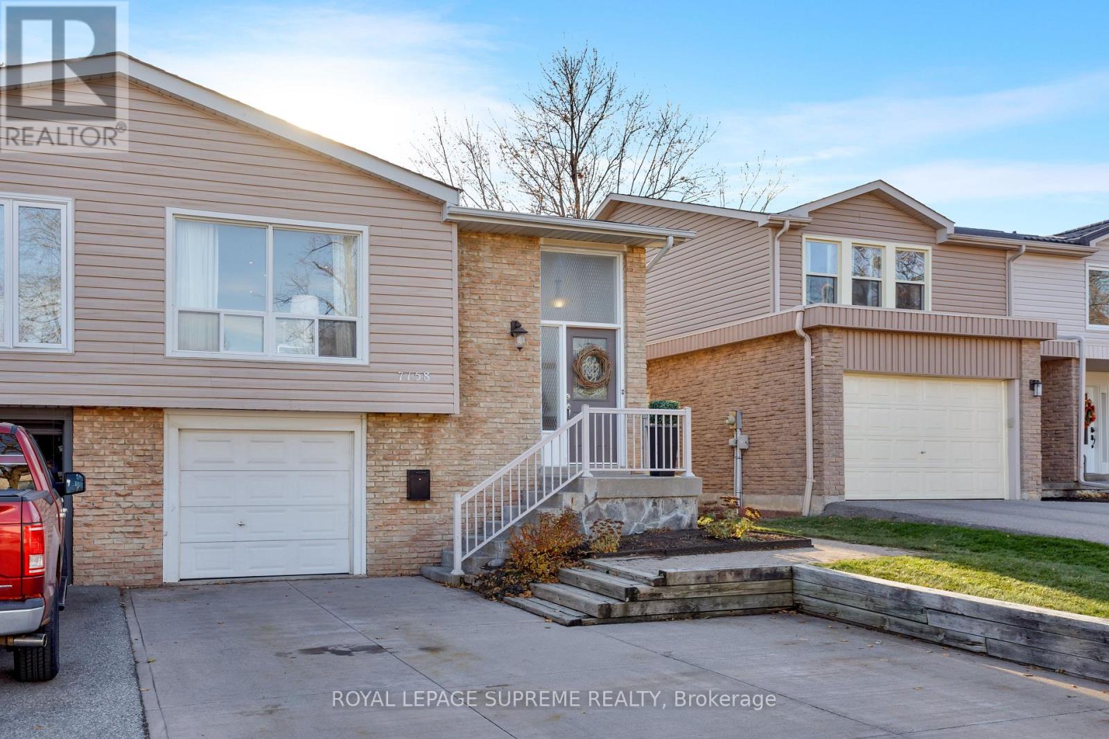 7158 Ridgeland Crescent, Mississauga, Ontario  L5N 1Y9 - Photo 2 - W12564520