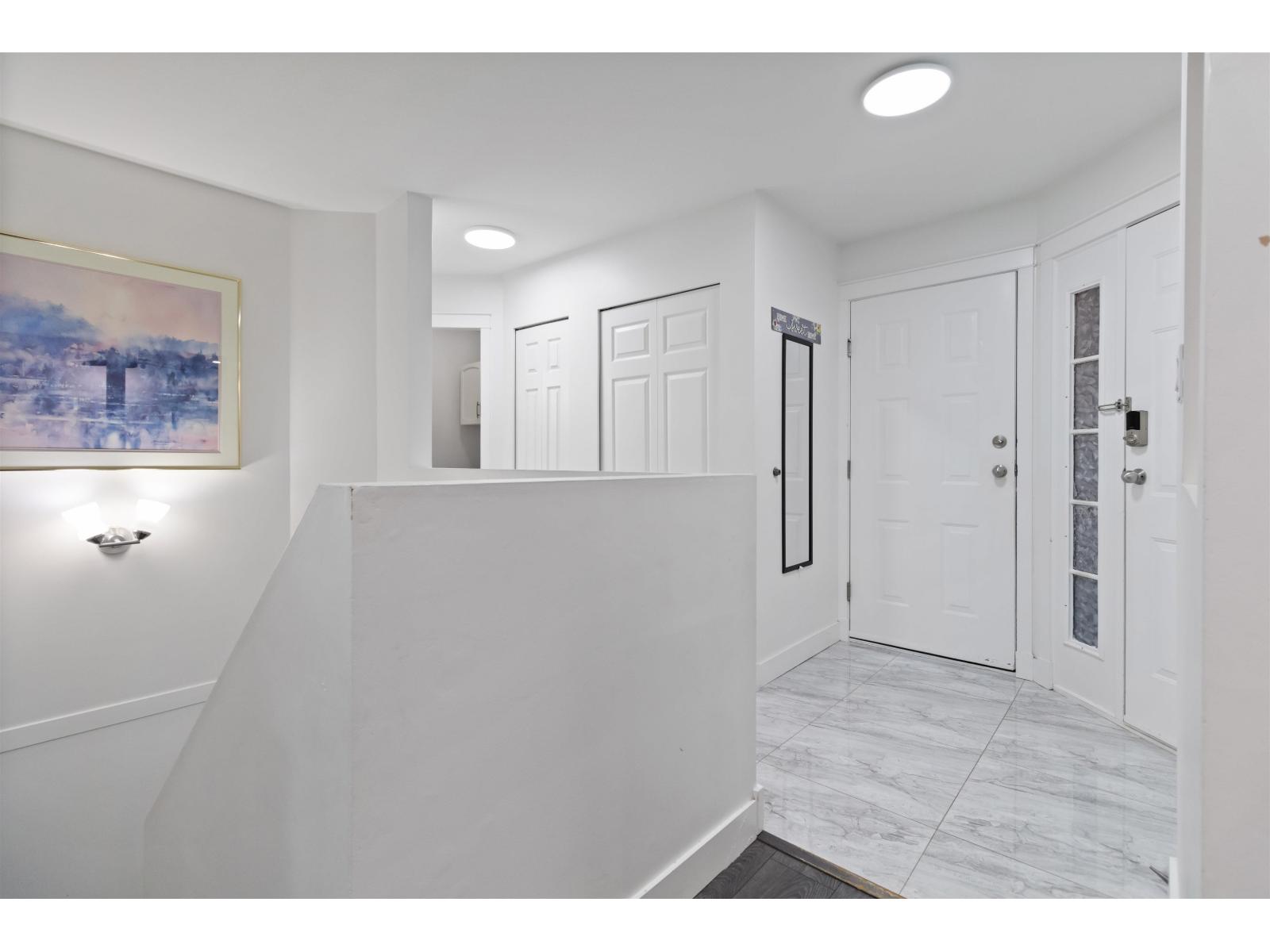 200 3160 Townline Road, Abbotsford, British Columbia  V2T 5P4 - Photo 3 - R3068908