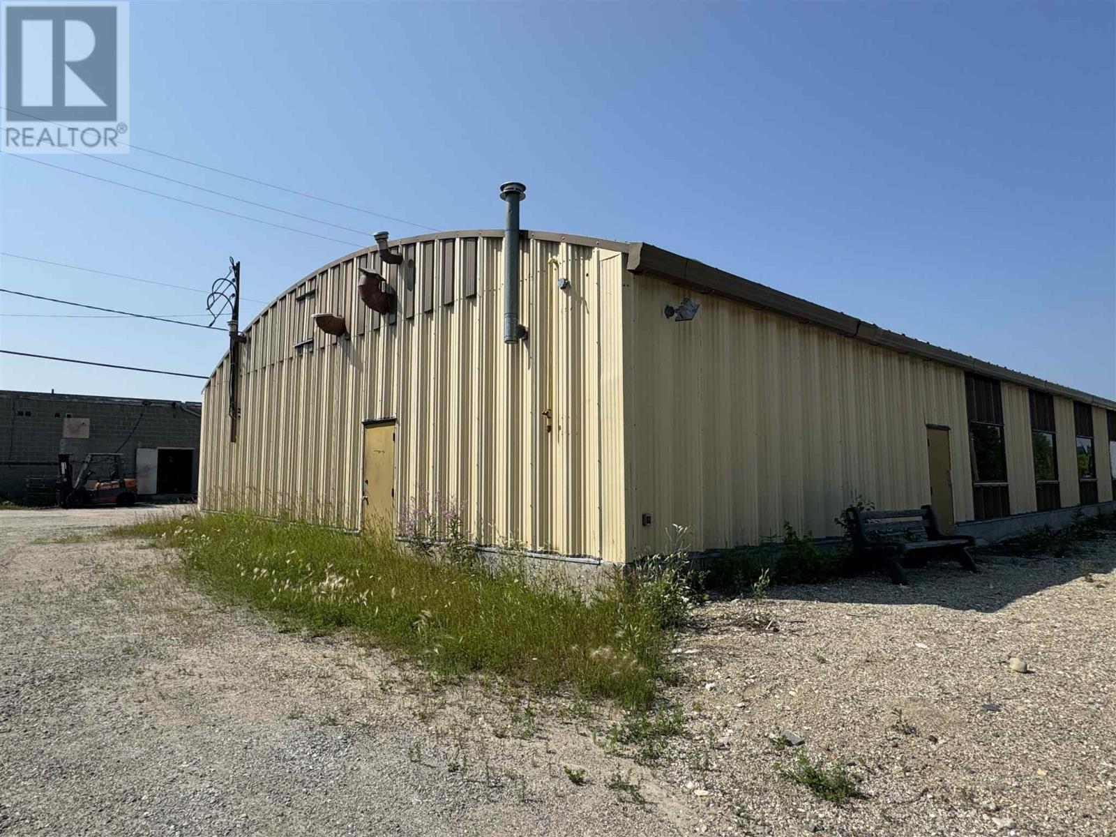 1 Barker Walk, Manitouwadge, Ontario  P0T 2C0 - Photo 3 - TB250498