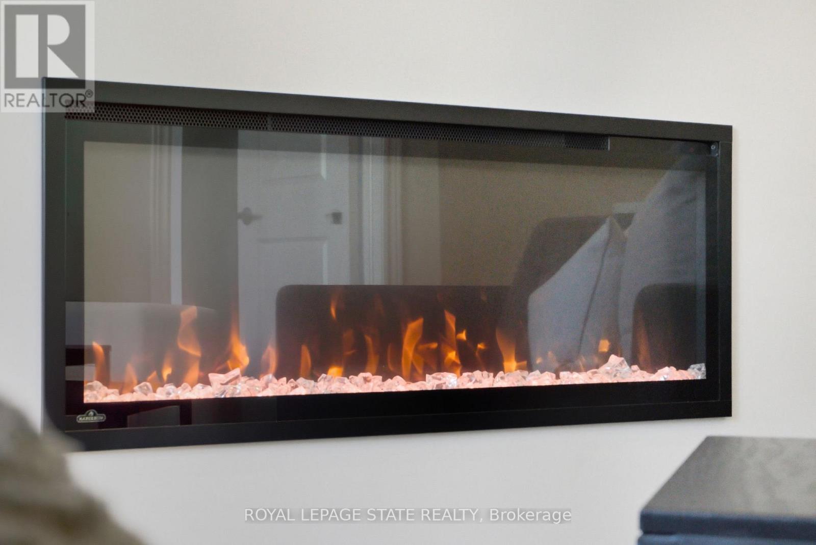 38 - 40 Zinfandel Drive, Hamilton, Ontario  L8E 0L1 - Photo 16 - X12564378