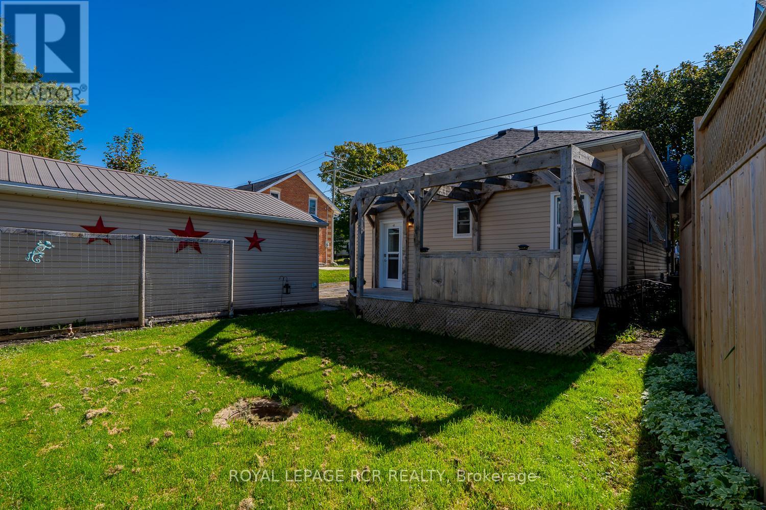 131 Frederick Street E, Wellington North, Ontario  N0G 1A0 - Photo 22 - X12564426