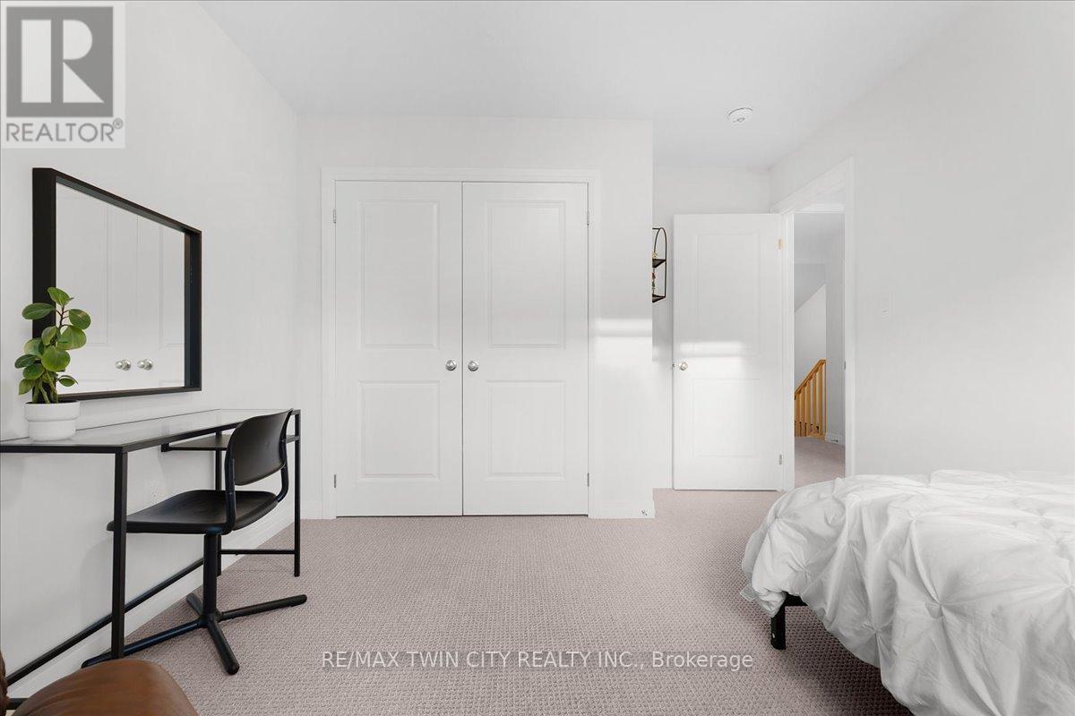 61 - 155 Equestrian Way, Cambridge, Ontario  N3E 0E8 - Photo 23 - X12564504