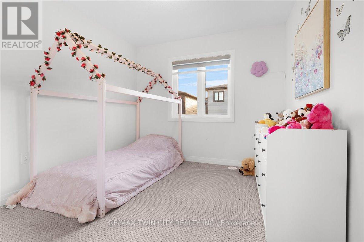 61 - 155 Equestrian Way, Cambridge, Ontario  N3E 0E8 - Photo 26 - X12564504