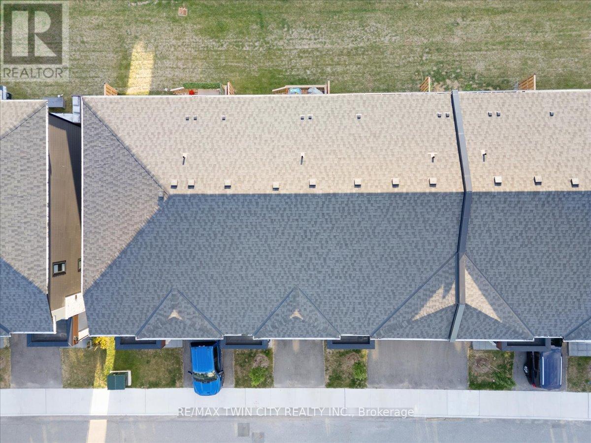 61 - 155 Equestrian Way, Cambridge, Ontario  N3E 0E8 - Photo 31 - X12564504