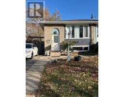 12 DEBORAH COURT, St. Catharines, Ontario