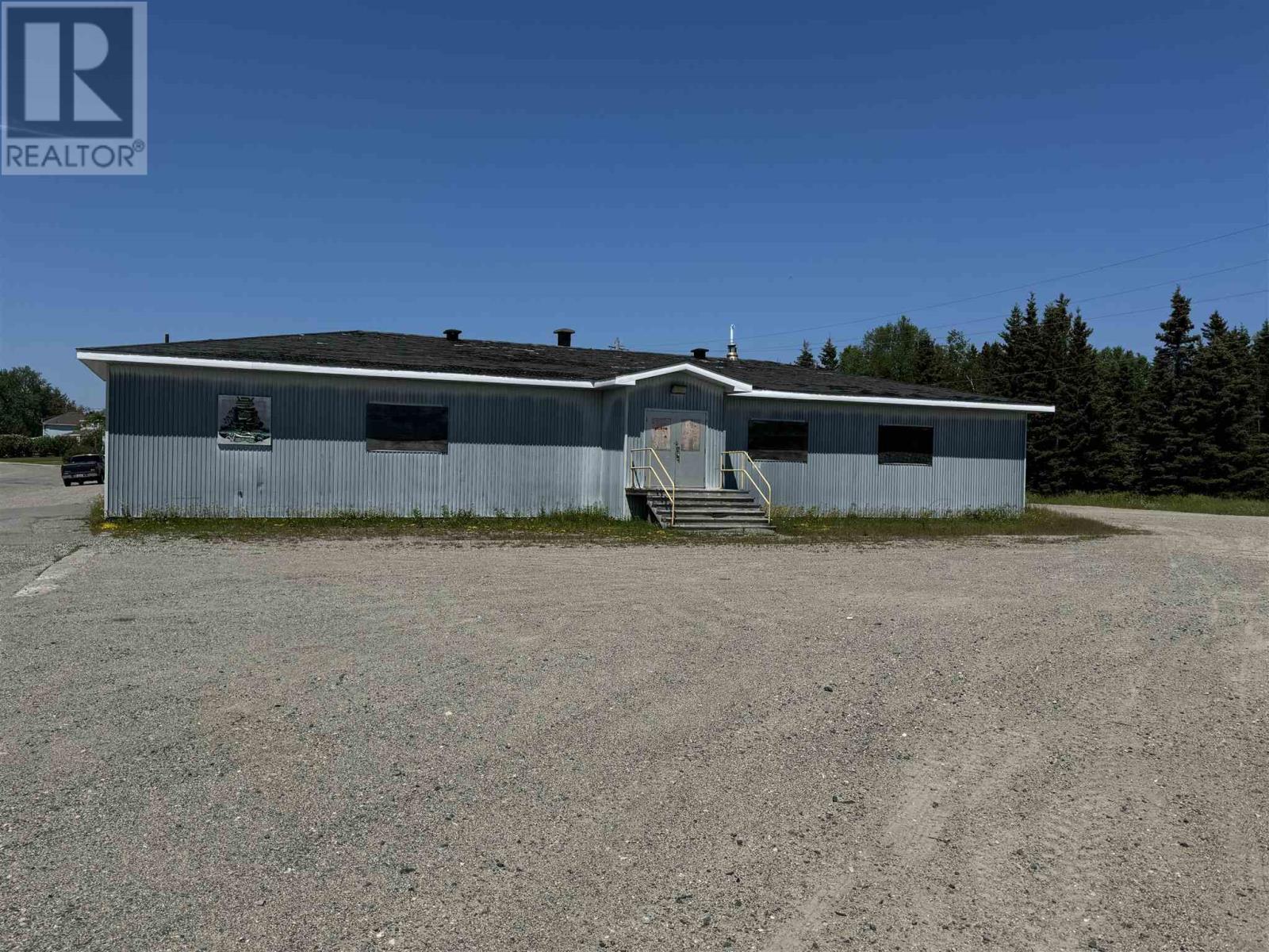 65 Stevens Ave, Marathon, Ontario  P0T 2E0 - Photo 2 - TB252124