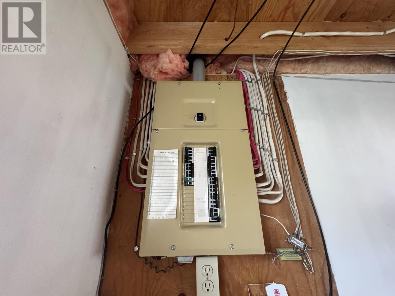 26 Matachewan Rd, Manitouwadge, Ontario  P0T 2C0 - Photo 35 - TB252359